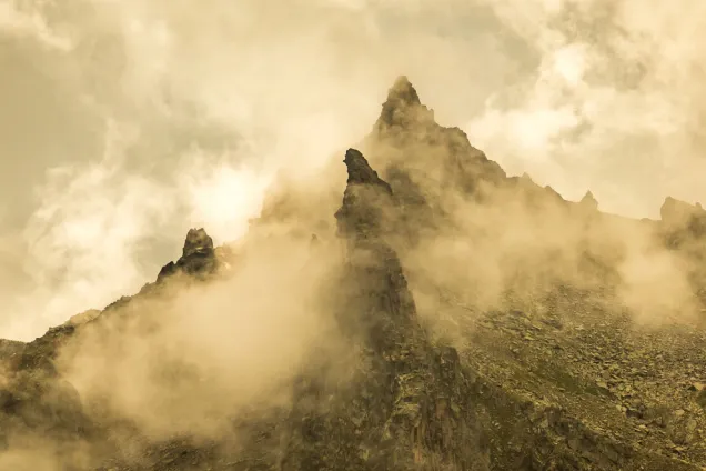 Восхождение на Качкар (3932м), скалы Шайтана, стоянка Dilberdüzu