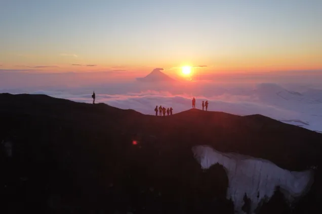 Вулкан Мутновский (2000м)