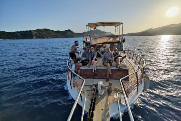 Аперлае - село Кале Учагыз